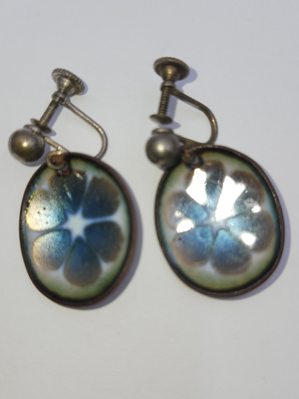 Vintage Hogan Bolas Copper & Enamel Dangle Earrings flowers natural screw back